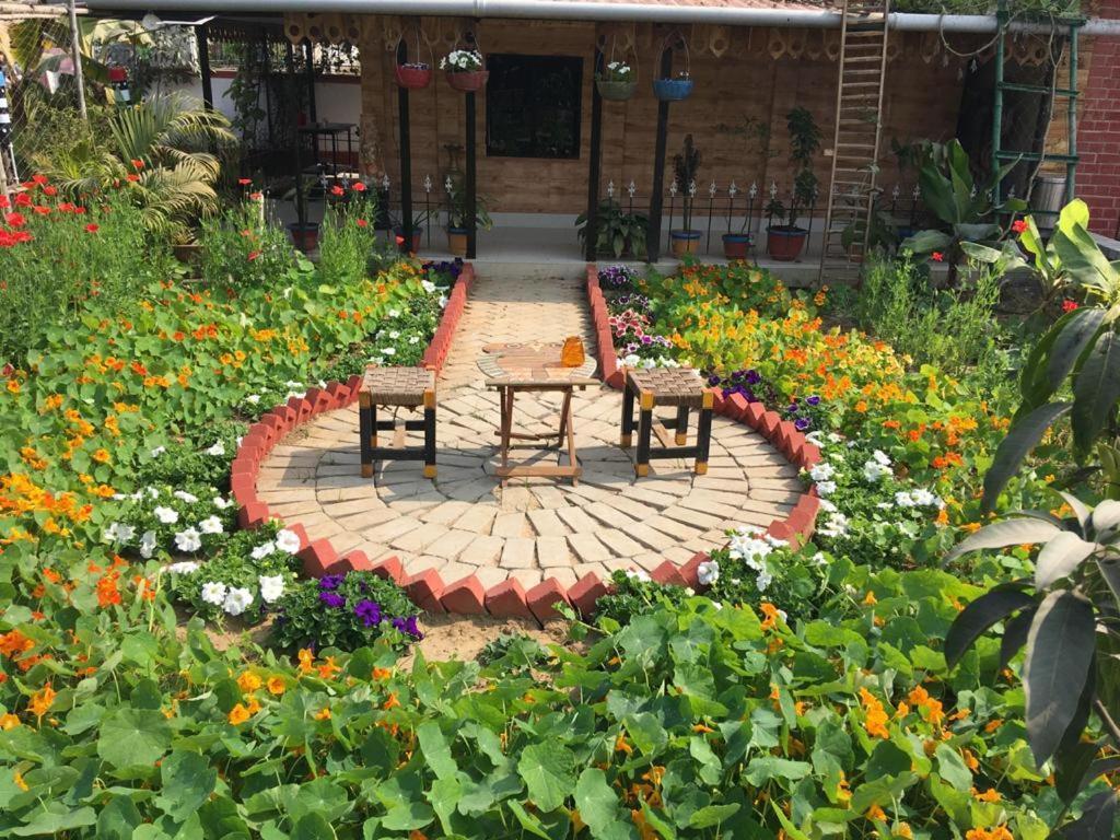 Panchobon Art Resort Shanti Niketan Ngoại thất bức ảnh